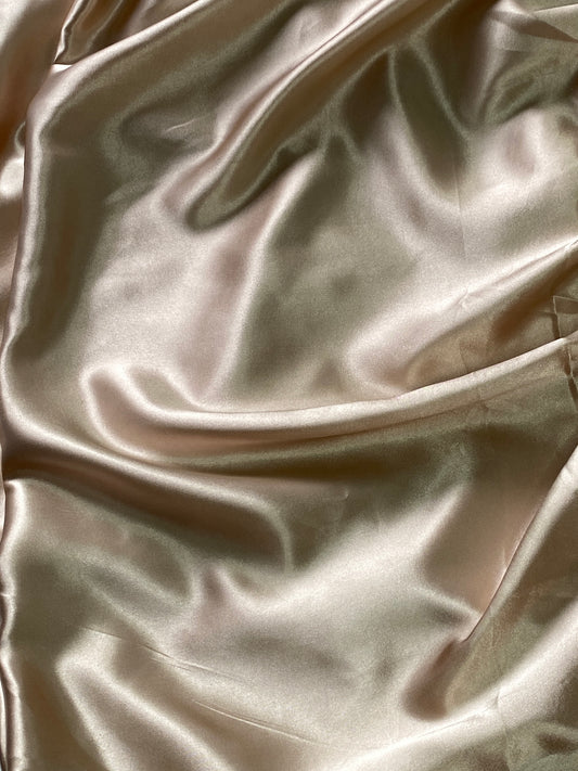 Satin fitted bed sheet 200x90cm